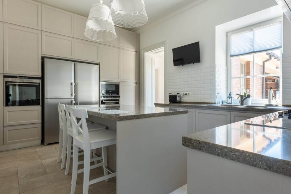 guia para encimera de granito